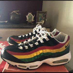 Nike Air max 95 size 11 ok shape worn